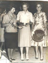 ISABEL  de Saldaña, Elsa R. de Dí­az Flores, Laura Gómez Barocio y Peggy B. de Balderrama, en el torneo de 1967.