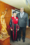 29092013 OBTUVO  el grado de Doctora en Derecho Rosa María Lack Esparza, aquí con el Dr. Juan Calvillo Hernández.