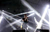 La banda británica Arctic Monkeys marcó el ritmo nocturno del Festival Corona Capital en las últimas horas de su cuarta edición, que en su segunda jornada musical, convocó a unas 80 mil personas.