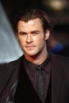 El protagonista de la cinta, Chris Hemsworth posó ante los fotógrafos en el estreno.