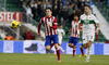 Con la victoria el “Atleti” llegó a 40 unidades, mismas que tiene el Barcelona, que sin embargo ocupa el primer puesto por mejor diferencia de goles y a falta de su partido de este domingo frente al Athletic de Bilbao.
