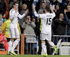Los blancos dominaron a placer el encuentro, el argentino Angel di María mandó el primer aviso con disparo de larga distancia al poste.