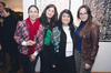 04122013 ENTRE AMIGAS.  Beatriz, María Esther, Lourdes, Sandra y Grace.