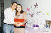 04122013 EN ESPERA.  Karla Patricia Campa de Jurado recibió un bonito prenatal. La acompaña su esposo, Hugo Jurado Aranzábal.