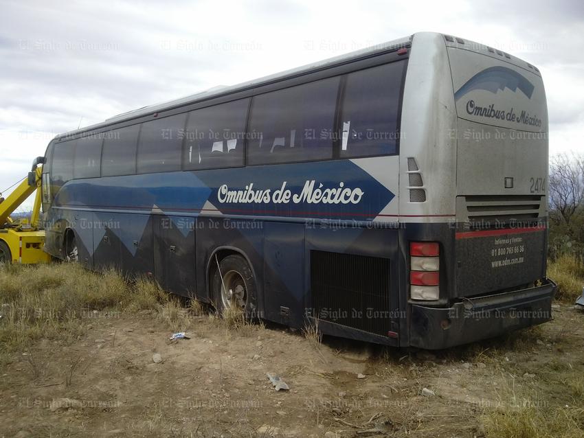 Se accidenta autobús de Santos Sub 17