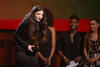 Beyoncé y su marido Jay-Z fueron los encargados de abrir la gala con Drunk in Love.