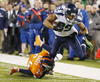 Después de no permitirle primero y diez a Peyton Manning (55 touchdowns en la campaña regular), Hauschka conectó su segundo gol de campo de la tarde.