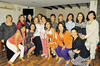 ONOMáSTICO.  Lorena Canales celebró su cumpleaños en compañía de las chicas del Club de Natación.