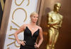 Jennifer Lawrence viste un Dior rojo, fue considerada la mejor de la Alfombra Roja.
