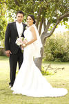 Omar Pérez Pérez y Marina Blanco Márquez muy enamorados lucieron el dí­a de su boda.- Benjamín Fotografía