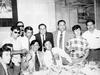 Sra. Celia Barrón Saucedo acompañada de sus hijos Domingo e Hilario Benítez Barrón, febrero de 1972.