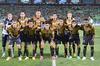 Las porras del Santos apoyaron pacíficamente durante los 90 minutos de juego.
