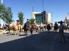 En Torreón, participaron cerca de 100 jinetes, encabezados por el alcalde, Miguel Riquelme, quien admitió que no sabe montar a caballo pero aseguró que "no me rajo".