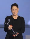 La actriz brasileña Sonia Braga recibió el premio Platino de Honor en reconocimiento a su trayectoria profesional.