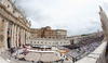 San Juan XXIII y san Juan Pablo II han sido canonizados por el papa Francisco en una multitudinaria ceremonia en la Plaza de San Pedro, bajo el cielo encapotado de Roma.