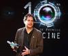 En el rubro de Mejor Actor Mexicano, el ganador fue Luis Gerardo Méndez por su participación en "Nosotros los nobles", quien pidió a cineastas y directores seguir apostando por los nuevos talentos. "Nosotros éramos los que no vendíamos boletos de cine, nadie nos conocía...", refirió.