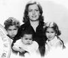25052014 NiÃ±a Ana Elizabeth LuÃ©vanos CarreÃ³n, festejando su primer aÃ±ito de vida el 20 de noviembre de 1989.