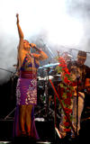 Un viaje musical mexicano, que incluyó boleros, sones veracruzanos, cumbias y canciones rancheras, ofreció la mexicana Lila Downs en la Gran Plaza.