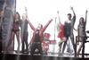 Alan Estrada, quien protagoniza el musical, junto con el productor Alejandro Gou, agradeció al público el apoyo y la acogida que le ha dado a la puesta en escena que se presenta en el Teatro Aldama.