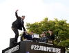 Los protagonistas de la cinta Comando Especial 2, Jonah Hill  y Channing Tatum posaron juntos ante los medios.