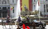La Real Casa de Correos, sede de la Presidencia de la Comunidad de Madrid y ubicada en la céntrica Puerta del Sol, lució una imagen gigante de don Felipe y doña Letizia con motivo de los actos de proclamación del nuevo rey.