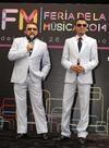 Poncho Lizárraga y Giovanni de la Banda El Recodo inauguraron la Primera Feria de la Música en el lobby del Auditorio Nacional.