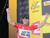Tony Gallopin celebró su victoria tras cruzar la meta de la 11º etapa de la 101º edición del Tour de Francia 2014.