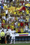 Con pancartas, banderas, camisetas de colombia y cánticos en favor del cucuteño, los compatriotas del nuevo '10' del equipo merengue hicieron sentir como en casa al máximo goleador del Mundial de Brasil 2014.