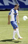 Paco Montañés ya se puso la camiseta como nuevo jugador del Espanyol.