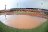Debido a la fuerte lluvia que azotó la ciudad de Torreón, el cuarto partido de postemporada entre Diablos Rojos del México y Vaqueros Laguna tuvo que ser aplazado.