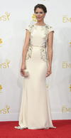 Los estrellas de la televisión estadounidense desfilaron por la alfombra roja de los premios Emmy 2014 y un de ellas fue Sofía Vergara.