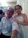 Diego Emmanuel con su abuelo Víctor Manuel.
