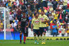 Al minuto 11 del partido, los aficionados que asistieron al Azteca le ofrecieron un minuto de aplausos al futbolista fallecido el 29 de julio de 2013.