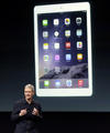 El gigante tecnológico Apple presentó su tableta más delgada hasta la fecha, el iPad Air 2, así como una versión renovada de su iPad Mini 3 y un iMac de mayor resolución.