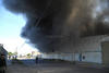Se incendia empresa ubicada en el Parque industrial Lagunero de Gómez Palacio, dedicada a la elaboración de autopartes, el fuego consumió el total del edificio.