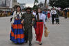 No podía faltar en el desfile la representación de Pancho Villa, acompañado de las Adelitas