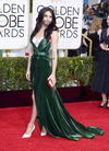 La controversial Conchita Wurst con un espectacular vestido verde.