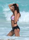 La modelo rusa Irina Shayk no desaprovechó su viaje a México y pudo escaparse a disfrutar de las playas de Cancún.
