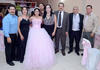 20122015 Srita. Gabriela Correa celebró sus XV años de vida. En la foto, luce acompañada de Ana Adriana y Sr. Raúl  Correa.
