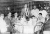 08022015 Grupo de alumnos que terminaron su primaria en la Escuela Centenario en 1950: en primera fila, hincados, de izquierda a derecha, 6to. lugar, Rodolfo Mijares GÃ³mez; en la 2da. fila, de pie 5to. lugar, JesÃºs Barajas GonzÃ¡lez; en la misma fila, en 8vo. lugar, Manlio GÃ³mez Uranga; en la 4ta. fila, en el 6to. lugar, Carlos Murra TalamÃ¡s, grupo acompaÃ±ado por la directora del plantel, Dolores HernÃ¡ndez, y la profesora del grupo, Amanda Contreras.