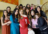 Alejandra con Carolina, Estela, Ana Lucía, Rosario, Mela, Elvia, Marcela, Esdene y Margarita.