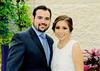 Hernando Zertuche Faz y Valeria Acosta Fuentes contrajeron matrimonio el 15 de marzo de 2014 en Mazatlán. Hoy cumplen su primer aniversario de bodas y lo festejaron con un viaje a Europa; actualmente, radican en Brasil.