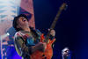 Luego de haberse presentado en Monterrey, Nuevo León, en el Festival Cumbre Tajín y en Guadalajara, Santana arribó la capital mexicana para demostrar porqué es considerado como uno de los mejores guitarristas de todos los tiempos.