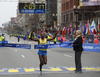 La fotografía del recuerdo con los grandes ganadores del Maratón de Boston.