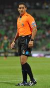El técnico de Santos Laguna, Pedro Caixinha, fue reprochado por la afición al finalizar el encuentro.
