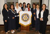 Damas Rotarias acompañan a María Luisa Fernández, la homenajeada.