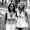 Kate del Castillo compartió algunas fotos con su mamá.