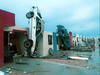 Autobuses también fueron alcanzados por el tornado.