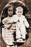 Amor. Sus padres Juliana Galindo y Vicente Galván, quienes procrearon tres hijos, el mayor, José Guadalupe.