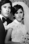 19072015 Gerardo Ayala Serrato y Oralia AlanÃ­s CarreÃ³n contrajeron nupcias el 12 de julio de 1975.